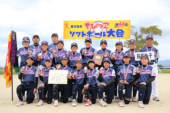 オーダー 野球ユニフォーム 肝属女子様 お客様の声と写真集 野球ユニフォーム オーダー Eugene