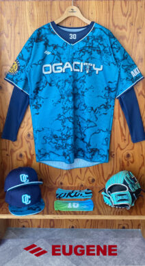 男鹿市役所野球部 様にオーダーいただいた野球ユニフォーム